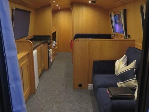 Room, Private Bathroom (Millie Grace Houseboat) | 1 bedroom