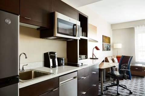 Studio, 1 King Bed with Sofa bed | Private kitchen | Full-size fridge, microwave, stovetop, dishwasher