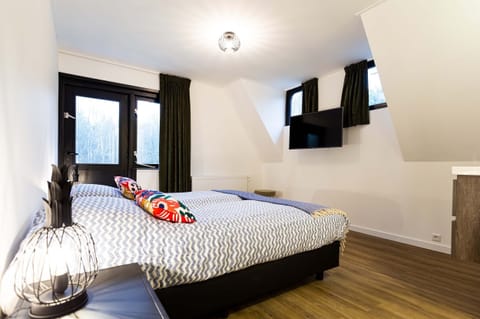 Villa 8 personen | Soundproofing, free WiFi, bed sheets