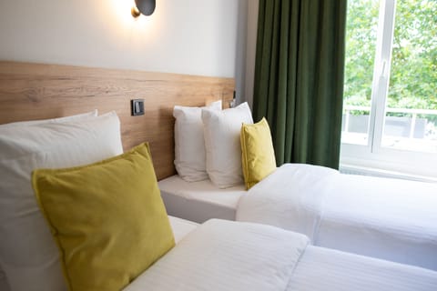 Classic Double Room | Premium bedding, desk, iron/ironing board, free WiFi