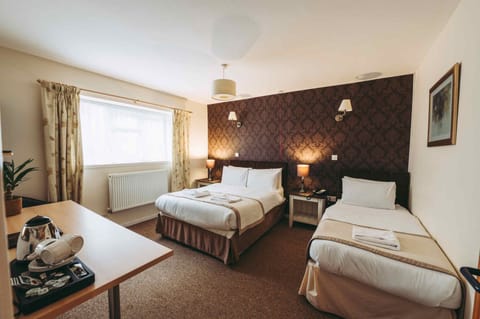 Standard Double or Twin Room, Accessible (No Pet Friendly) | Premium bedding, desk, iron/ironing board, free WiFi