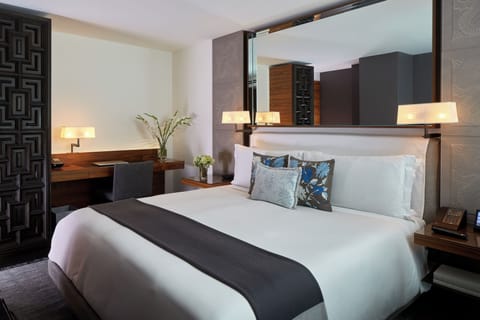 Superior Room, 1 King Bed, Non Smoking | Premium bedding, minibar, in-room safe, individually decorated