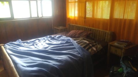 Traditional Cabin, 1 Queen Bed, Non Smoking