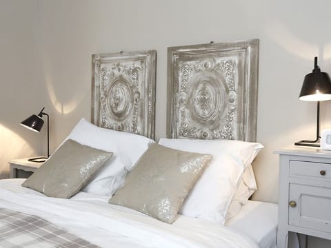 Comfort Apartment, Accessible, City View (CHEVERNY)