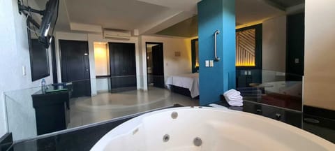 Comfort Suite, 1 Queen Bed | Desk, blackout drapes, iron/ironing board, free WiFi