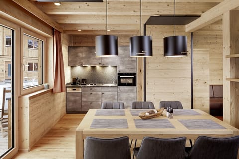 Comfort Chalet, 2 Bedrooms, Mountain View | Private kitchen | Full-size fridge, microwave, stovetop, dishwasher