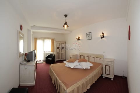 Standard Double or Twin Room, Balcony, Mountain View | In-room safe, individually furnished, free WiFi, bed sheets