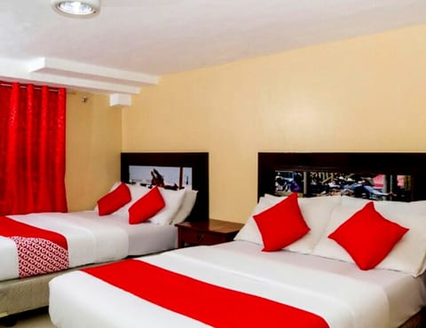 Premier Room | Free WiFi, bed sheets