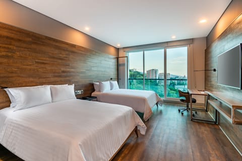 Standard Twin Room | Premium bedding, memory foam beds, minibar, in-room safe