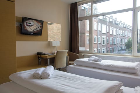 Triple Room | 1 bedroom, premium bedding, in-room safe, desk