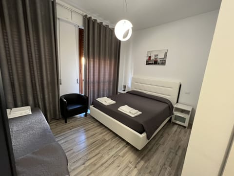 Double Room | Soundproofing, free WiFi, bed sheets