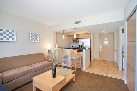 Condo, 1 Bedroom (1406) | Living area