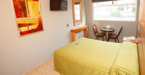 Double Room | Desk, iron/ironing board, free WiFi, bed sheets