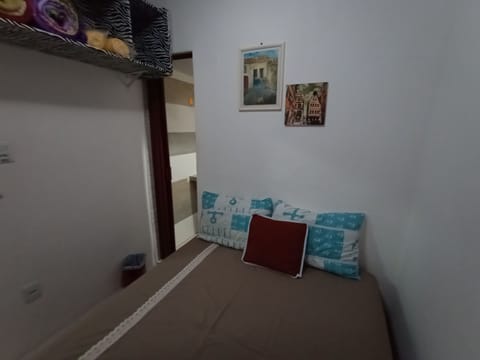 Basic Room, 1 Double Bed | Blackout drapes, iron/ironing board, free WiFi, bed sheets