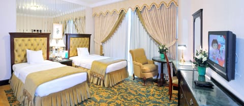 Junior Suite, 2 Twin Beds | 1 bedroom, premium bedding, minibar, in-room safe