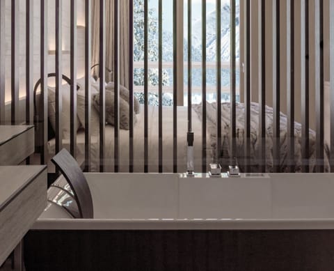 Free toiletries, hair dryer, bathrobes, slippers