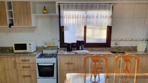 Superior House, Multiple Beds, Garden View | Private kitchen | Fridge, microwave, oven, stovetop