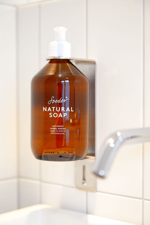 Shower, hair dryer, bathrobes, slippers