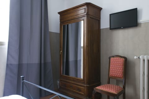 Double Room | Down comforters, free WiFi, bed sheets