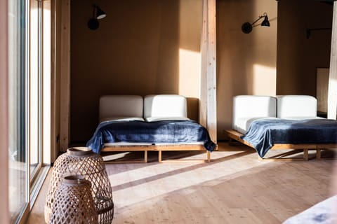 Couples treatment rooms, Turkish bath, body treatments, hydrotherapy