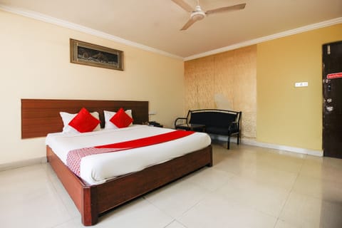 Double or Twin Room | Free WiFi, bed sheets