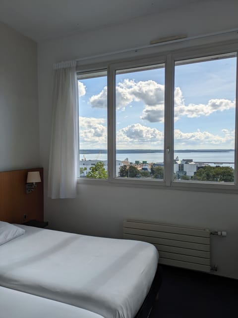 Panoramic Twin Room, Sea View | Desk, blackout drapes, soundproofing, iron/ironing board