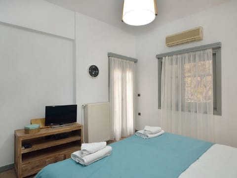 Villa, 3 Bedrooms | Soundproofing, iron/ironing board, free cribs/infant beds