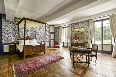 Deluxe Double Room | Premium bedding, memory foam beds, individually decorated