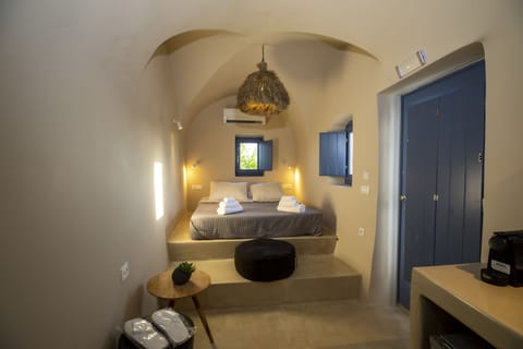 Deluxe Suite | Desk, free WiFi, bed sheets