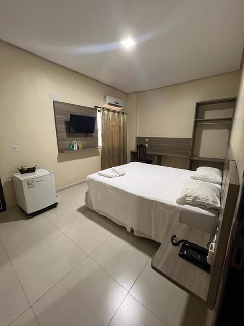 Superior Double Room, 1 Queen Bed | Minibar, free WiFi, bed sheets