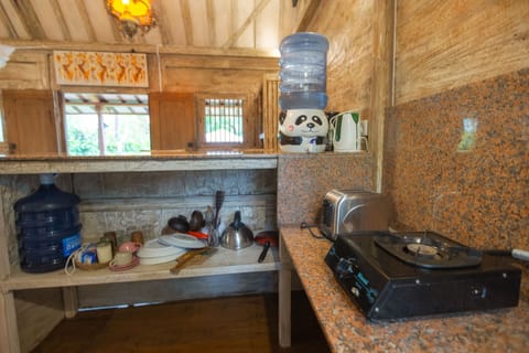 Classic Cabin, 1 King Bed, Garden View, Garden Area | Private kitchen | Fridge, electric kettle