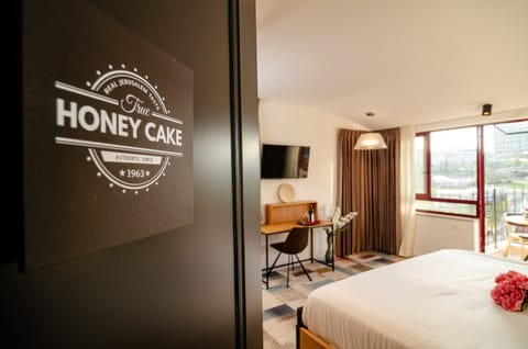 Luxury Double Room, Balcony | Premium bedding, in-room safe, individually decorated