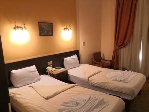 1 bedroom, premium bedding, minibar, in-room safe