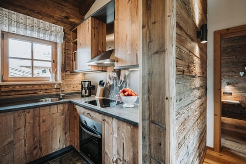 Chalet, 1 Bedroom, Terrace, Mountain View (S`GMIETLENÈ) | Premium bedding, pillowtop beds, minibar, in-room safe