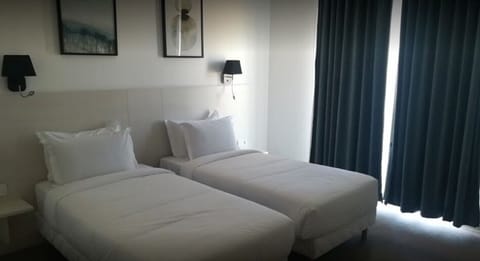 Classic Single Room | Minibar, desk, iron/ironing board, free WiFi