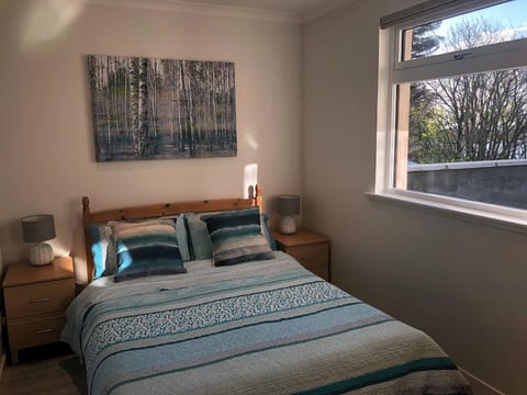 House, 3 Bedrooms | Desk, iron/ironing board, travel crib, free WiFi