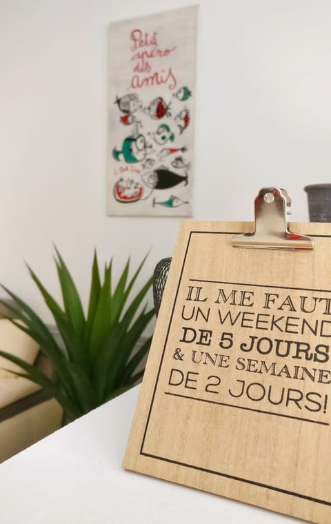 Deluxe Cottage, Multiple Beds, Patio | Individually decorated, individually furnished, blackout drapes