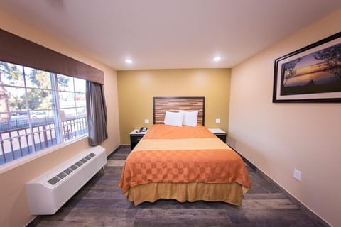 Standard Single Room | Pillowtop beds, desk, laptop workspace, free WiFi