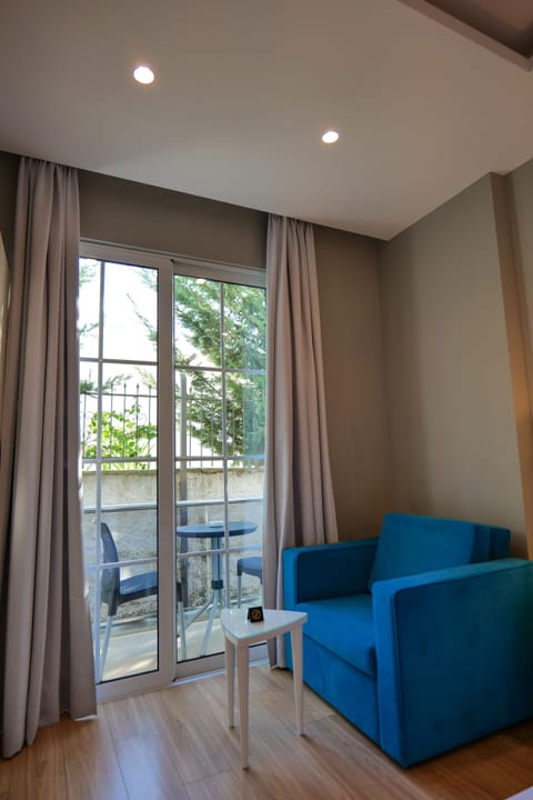 Double or Twin Room, Balcony | Minibar, in-room safe, individually furnished, desk