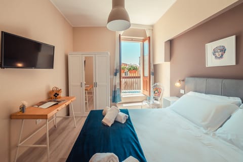 Double Room, 1 Double Bed, Balcony | 1 bedroom, Frette Italian sheets, premium bedding, memory foam beds