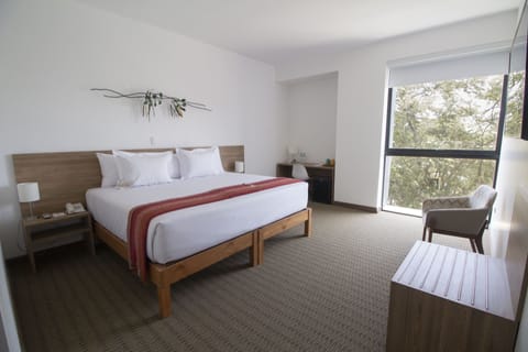 Superior Room | In-room safe, desk, soundproofing, free WiFi