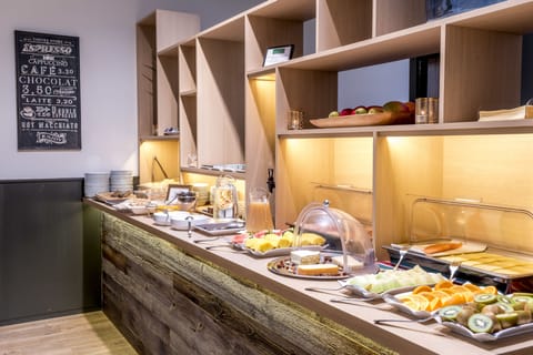 Daily continental breakfast for a fee