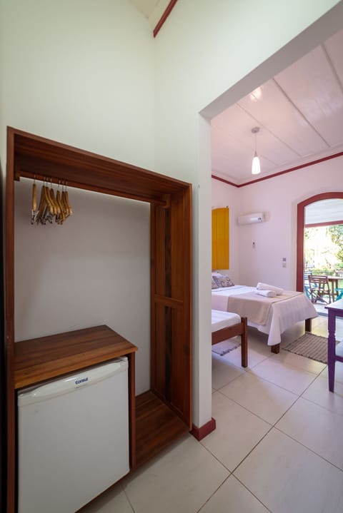 Superior Cabin | Minibar, iron/ironing board, free WiFi, bed sheets