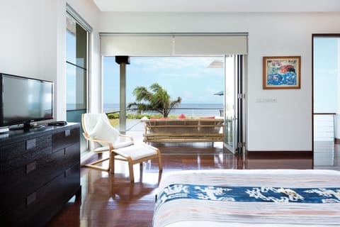 3 Bedrooms Deluxe Villa Beachfront | Premium bedding, minibar, in-room safe, individually decorated