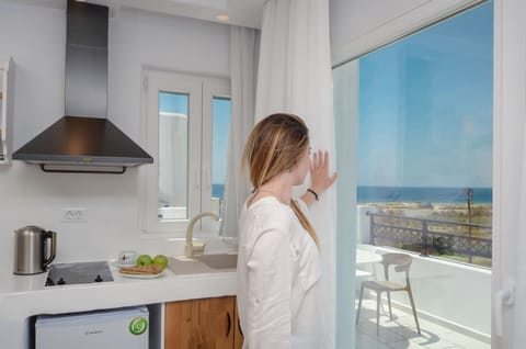 Deluxe Suite, Balcony | Beach/ocean view