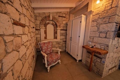 Standard Room | Minibar, blackout drapes, soundproofing, free WiFi