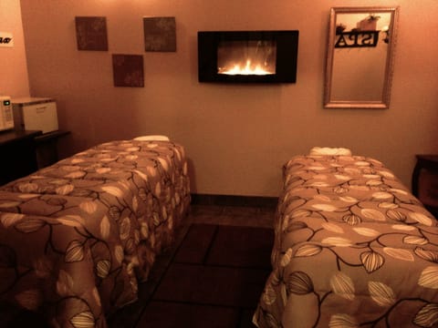 Spa tub, deep-tissue massages, massages