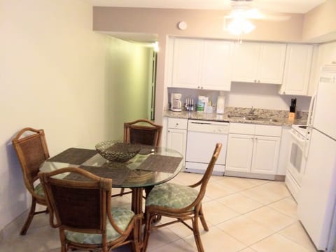 Standard Condo | Private kitchen | Full-size fridge, microwave, stovetop, dishwasher