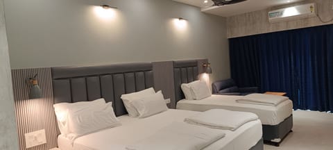 Standard Triple Room, Multiple Beds