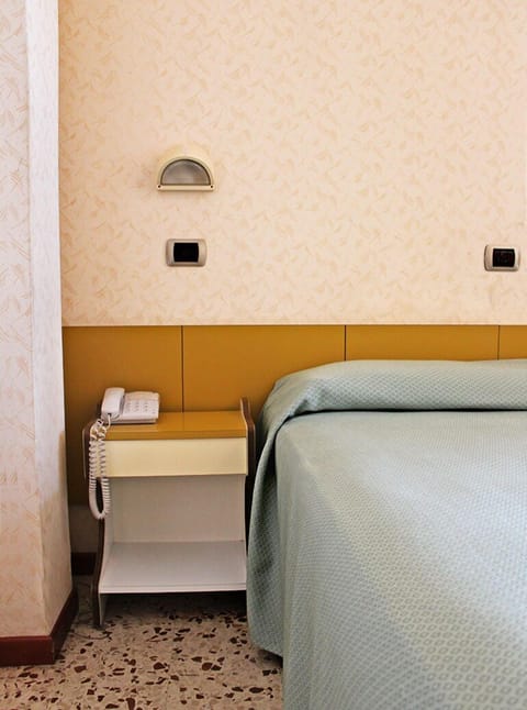 In-room safe, free cribs/infant beds, free WiFi, bed sheets